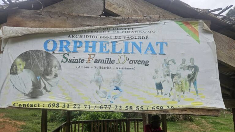 Sécurisation du puit et construction de la cuisine et des toilettes à l&rsquo;orphelinat Sainte Famille d&rsquo;Oveng